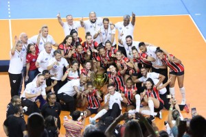 São Paulo/Barueri supera Osasco novamente e conquista título inédito