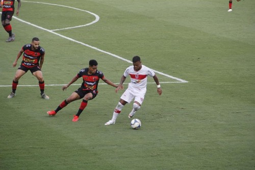Oeste empata com CRB em jogo movimentado pelo Brasileirão Série B